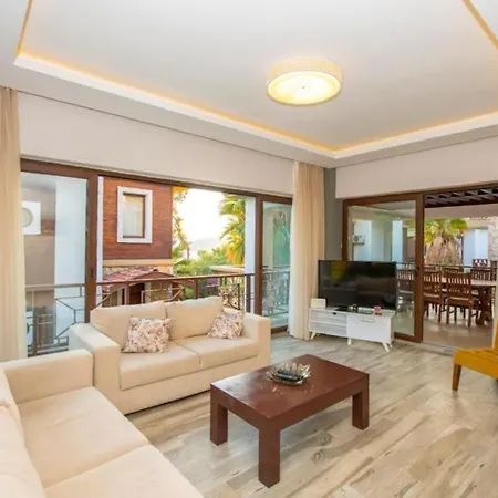 Dilara Goecek'te Luex * Fethiye